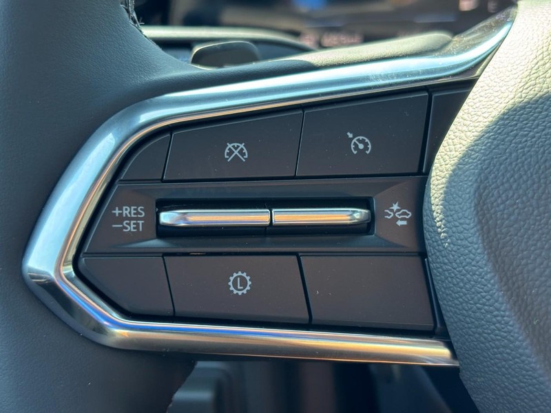 Chevrolet Tahoe Vehicle Full-screen Gallery Image 13