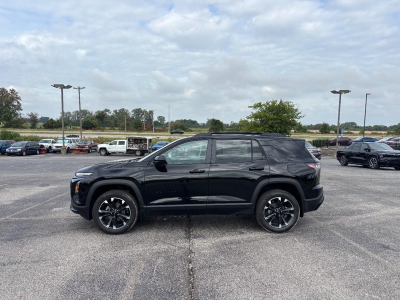 Chevrolet Equinox Vehicle Full-screen Gallery Image 2