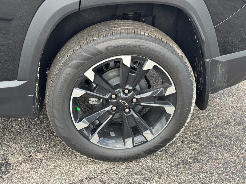 Chevrolet Equinox Vehicle Full-screen Gallery Image 4