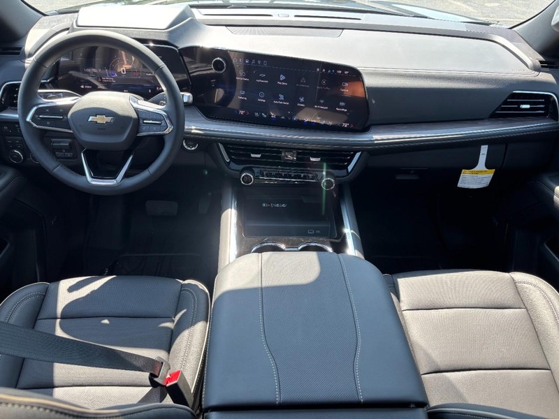 Chevrolet Tahoe Vehicle Full-screen Gallery Image 7