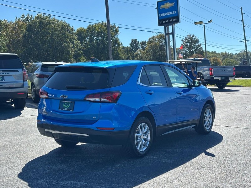 Chevrolet Equinox Vehicle Full-screen Gallery Image 5