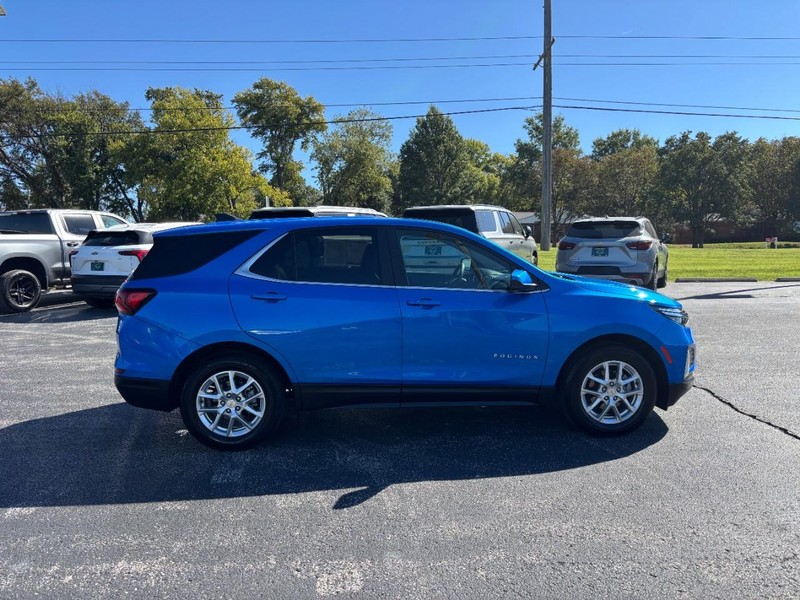 Chevrolet Equinox Vehicle Full-screen Gallery Image 6