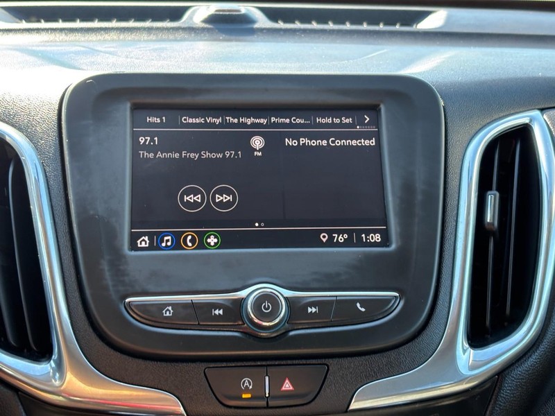 Chevrolet Equinox Vehicle Full-screen Gallery Image 20