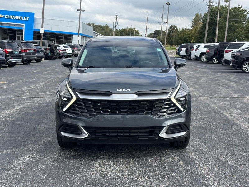 Kia Sportage Vehicle Full-screen Gallery Image 08
