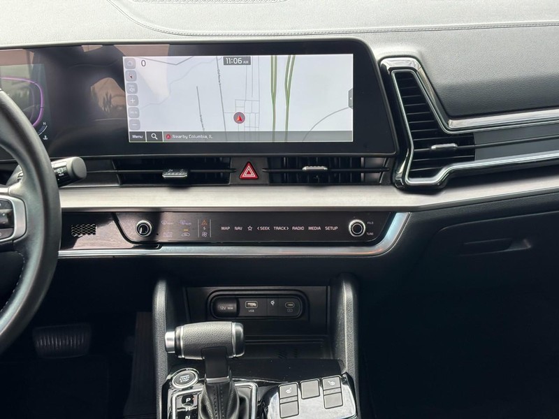 Kia Sportage Vehicle Full-screen Gallery Image 13