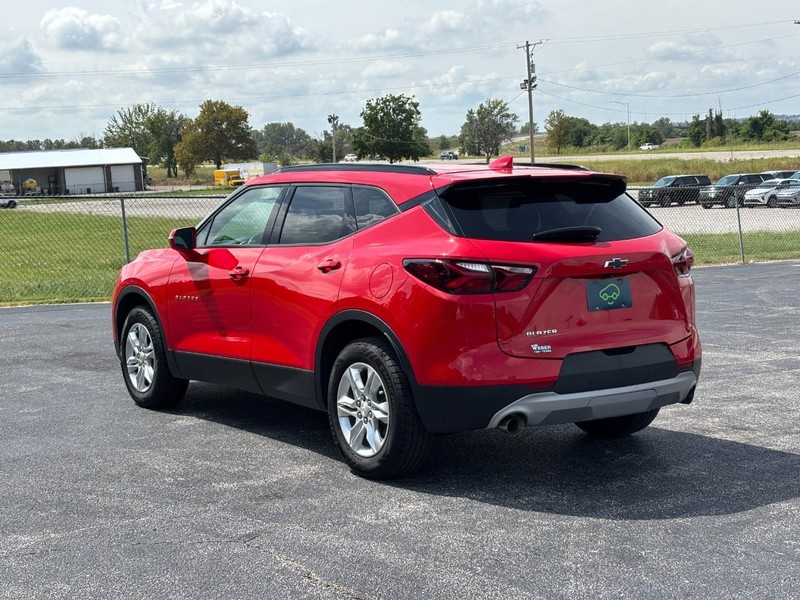 Chevrolet Blazer Vehicle Full-screen Gallery Image 03