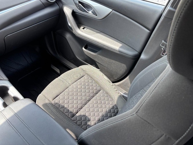 Chevrolet Blazer Vehicle Full-screen Gallery Image 14