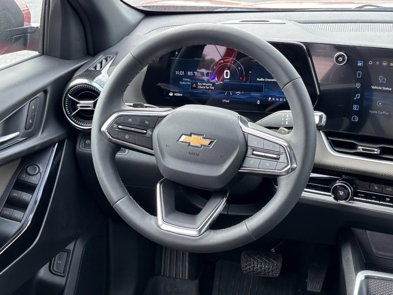 Chevrolet Equinox Vehicle Full-screen Gallery Image 7