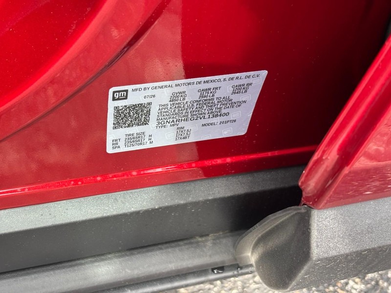 Chevrolet Equinox Vehicle Full-screen Gallery Image 19