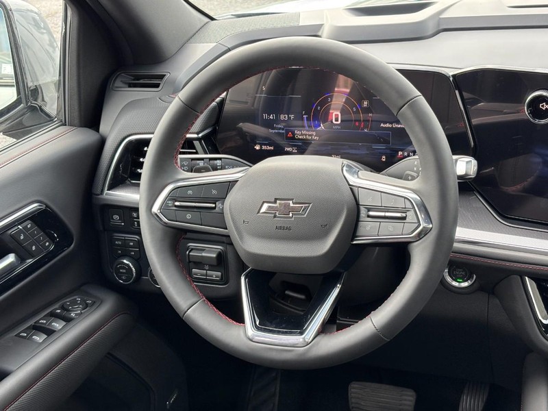 Chevrolet Tahoe Vehicle Full-screen Gallery Image 8