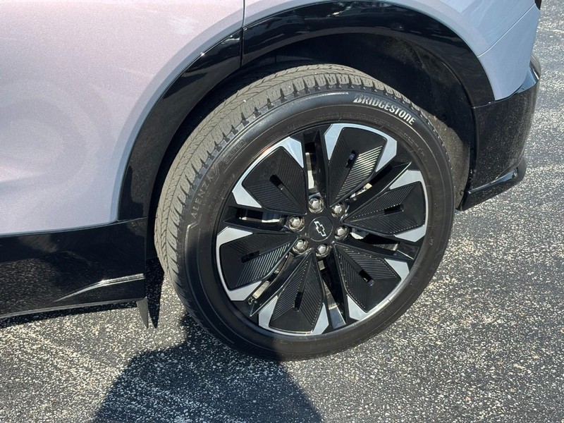 Chevrolet Blazer EV Vehicle Full-screen Gallery Image 09