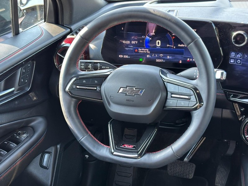 Chevrolet Blazer EV Vehicle Full-screen Gallery Image 12