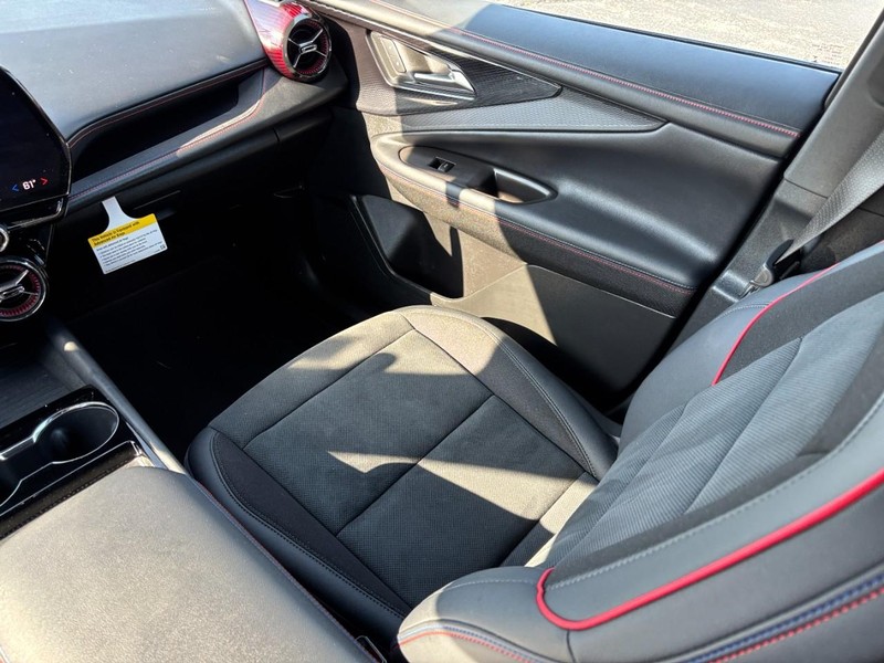 Chevrolet Blazer EV Vehicle Full-screen Gallery Image 14