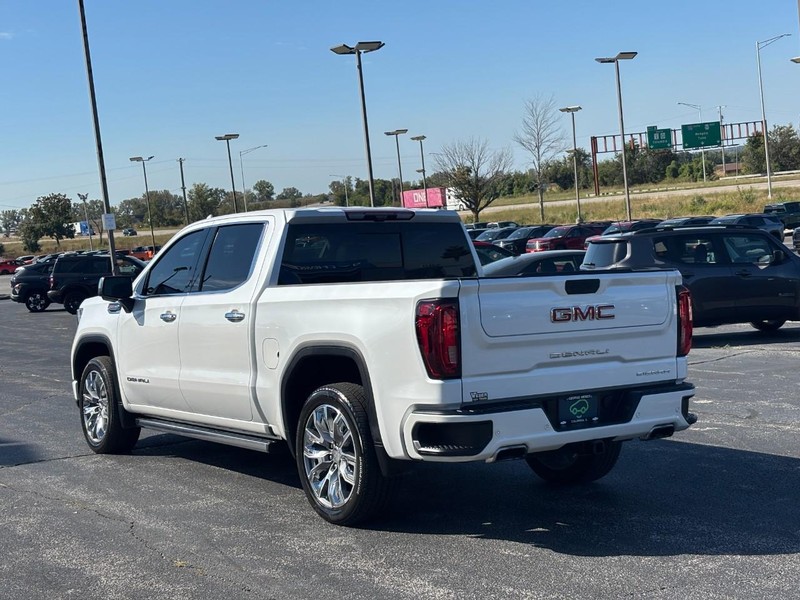 GMC Sierra 1500 Vehicle Full-screen Gallery Image 3