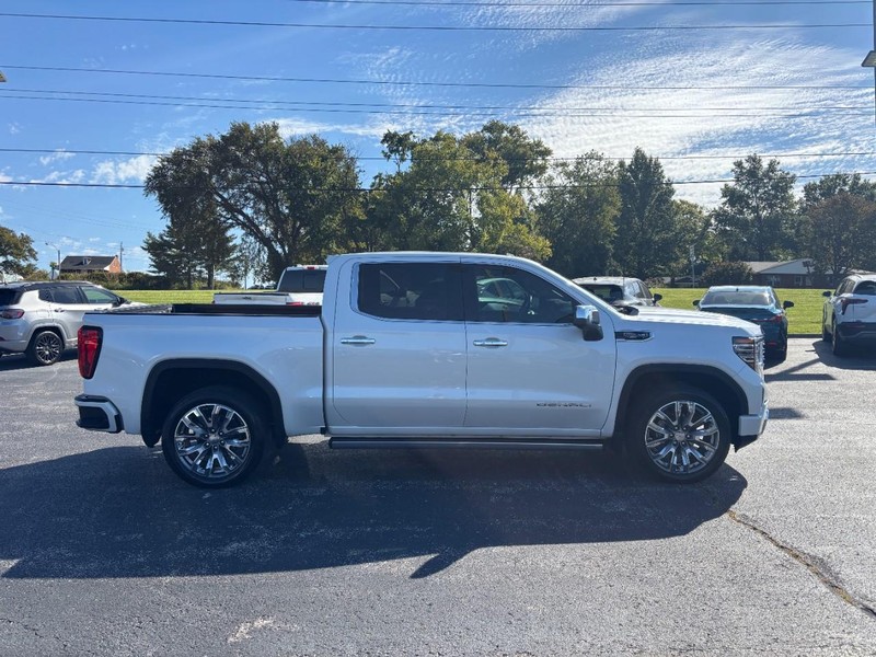 GMC Sierra 1500 Vehicle Full-screen Gallery Image 6