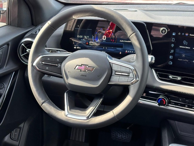 Chevrolet Equinox Vehicle Full-screen Gallery Image 7