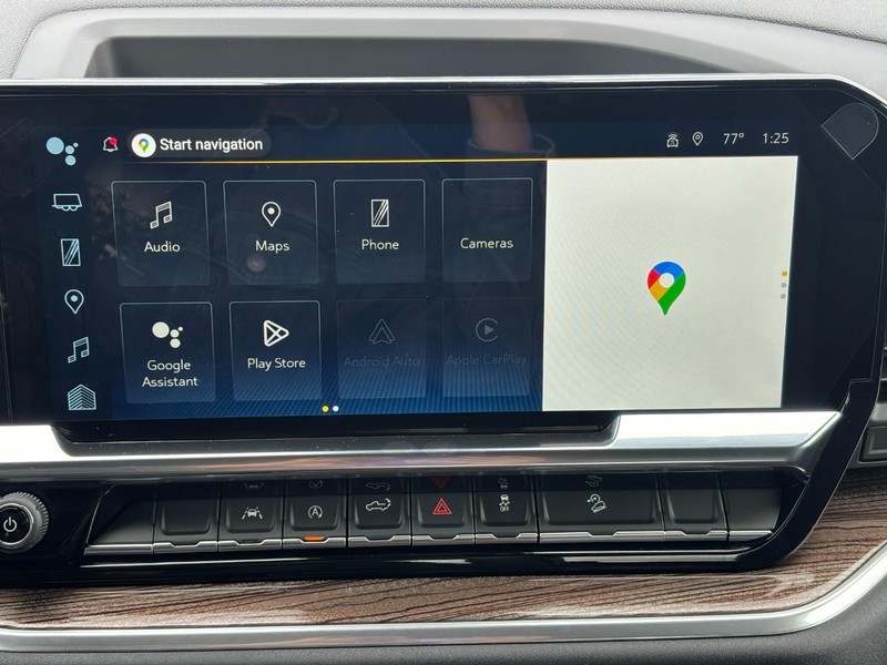 Chevrolet Silverado 1500 Vehicle Full-screen Gallery Image 15