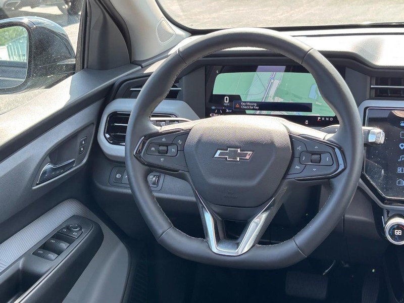 Chevrolet Bolt Vehicle Full-screen Gallery Image 13