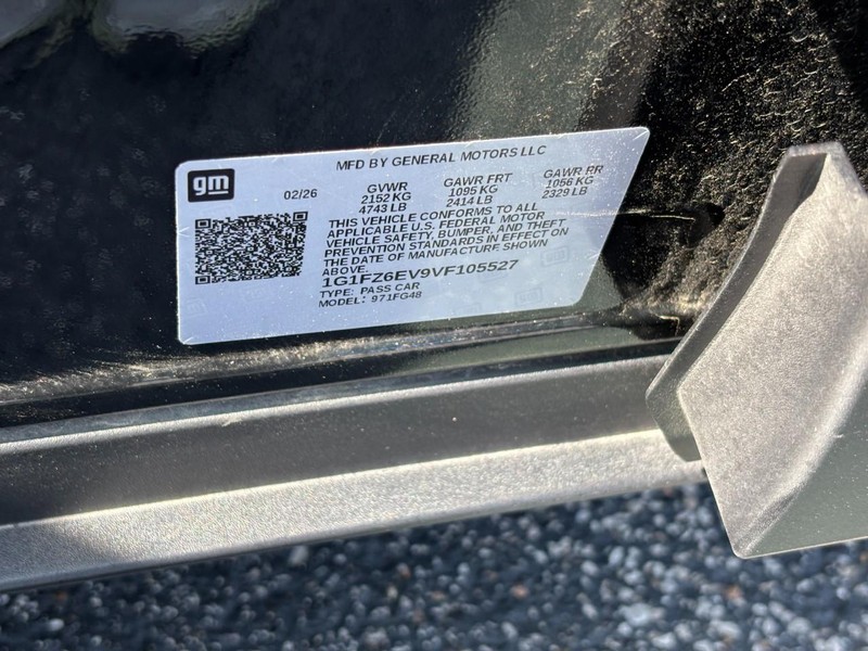 Chevrolet Bolt Vehicle Full-screen Gallery Image 24