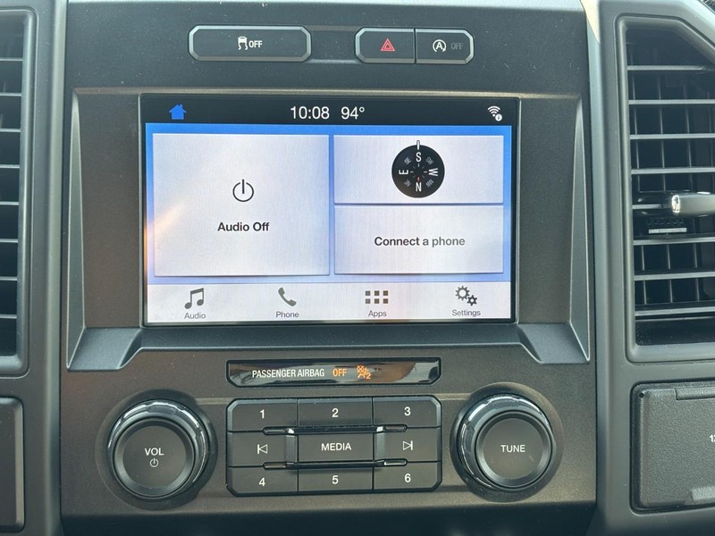 Ford F-150 Vehicle Full-screen Gallery Image 20