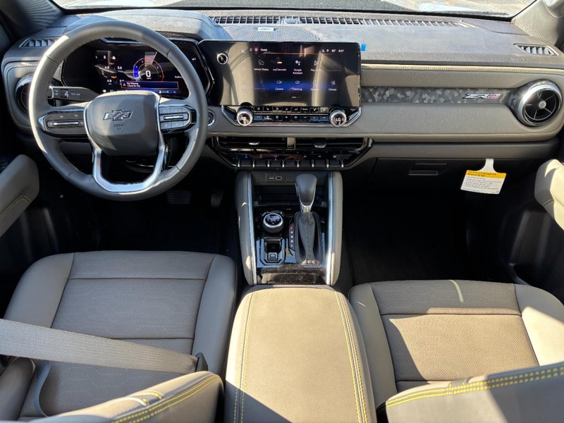 Chevrolet Colorado Vehicle Full-screen Gallery Image 6