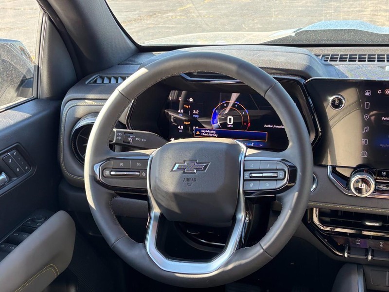 Chevrolet Colorado Vehicle Full-screen Gallery Image 7