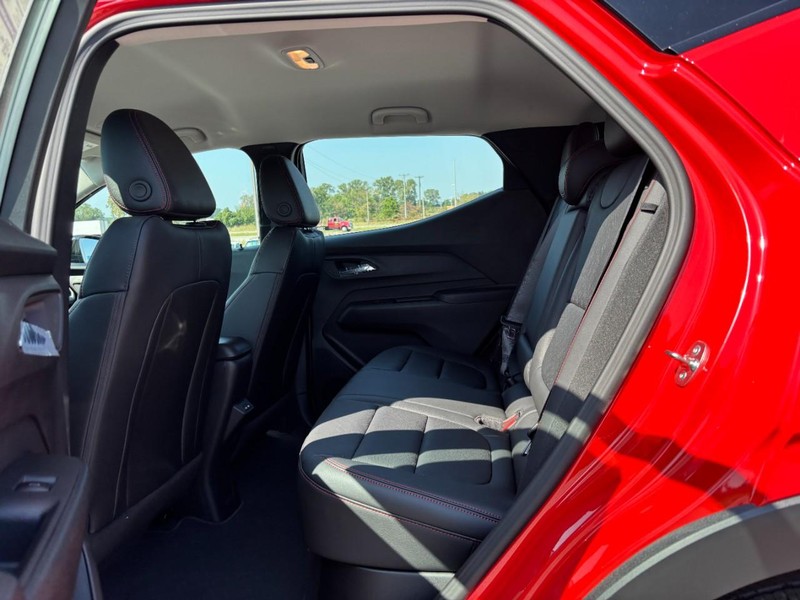 Chevrolet Bolt Vehicle Full-screen Gallery Image 5
