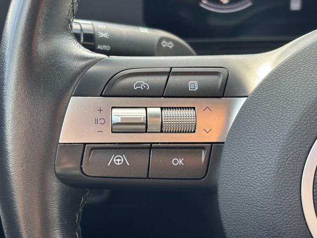 2025 Hyundai Kona SEL - Photo 17