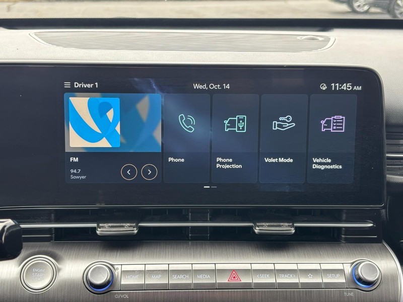 Hyundai Kona Vehicle Full-screen Gallery Image 20