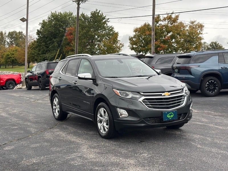 Chevrolet Equinox Vehicle Full-screen Gallery Image 07