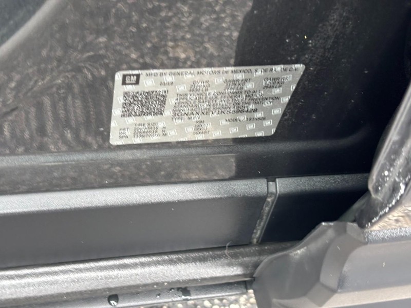 Chevrolet Equinox Vehicle Full-screen Gallery Image 23