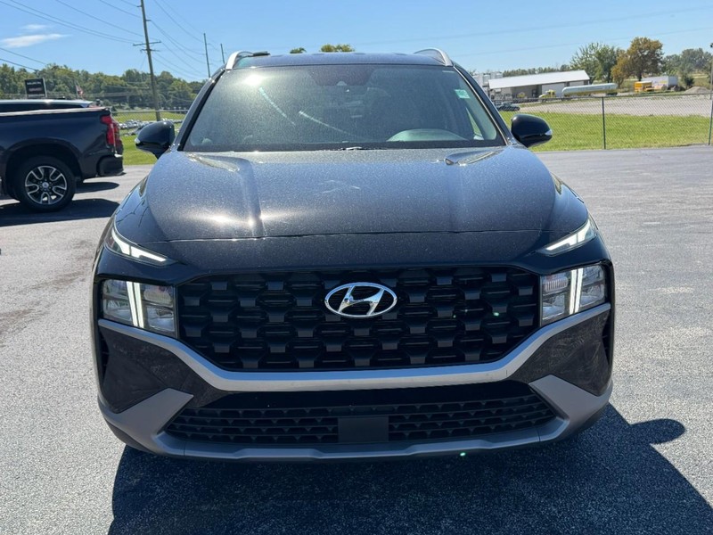 Hyundai Santa Fe Vehicle Full-screen Gallery Image 09