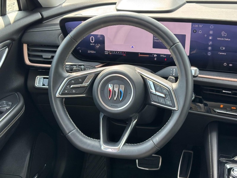 Buick Envision Vehicle Full-screen Gallery Image 12