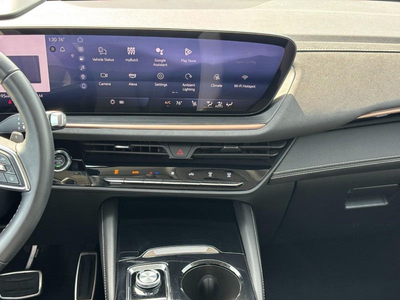 Buick Envision Vehicle Full-screen Gallery Image 13