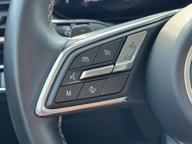 Buick Envision Vehicle Full-screen Gallery Image 17