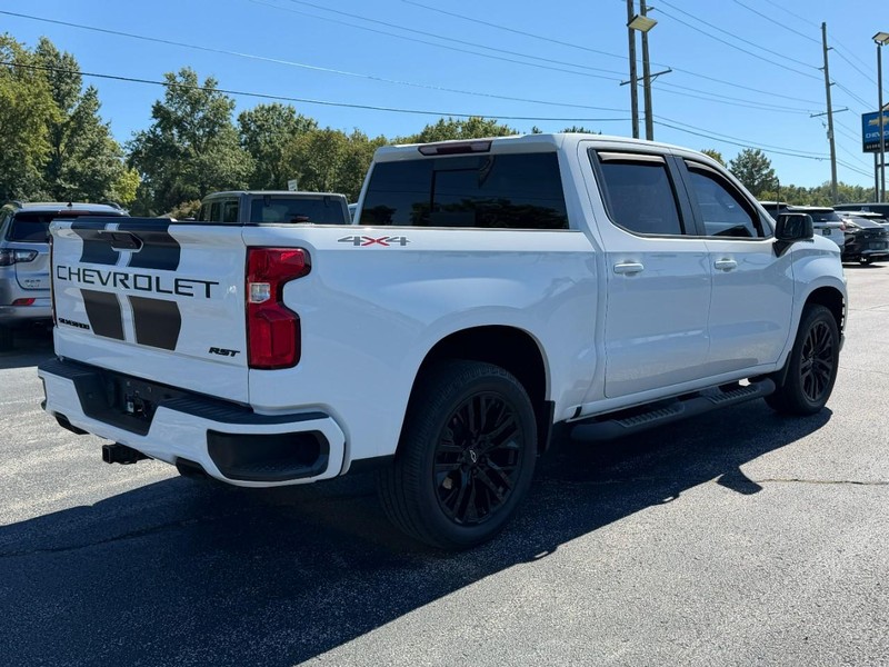 Chevrolet Silverado 1500 Vehicle Full-screen Gallery Image 06