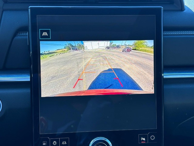 GMC Terrain Vehicle Full-screen Gallery Image 22