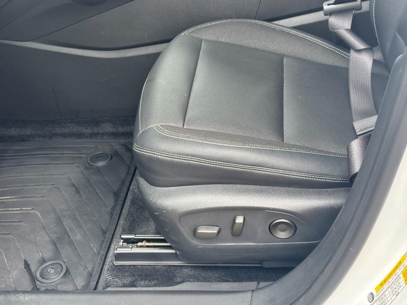 Chevrolet Blazer EV Vehicle Full-screen Gallery Image 15