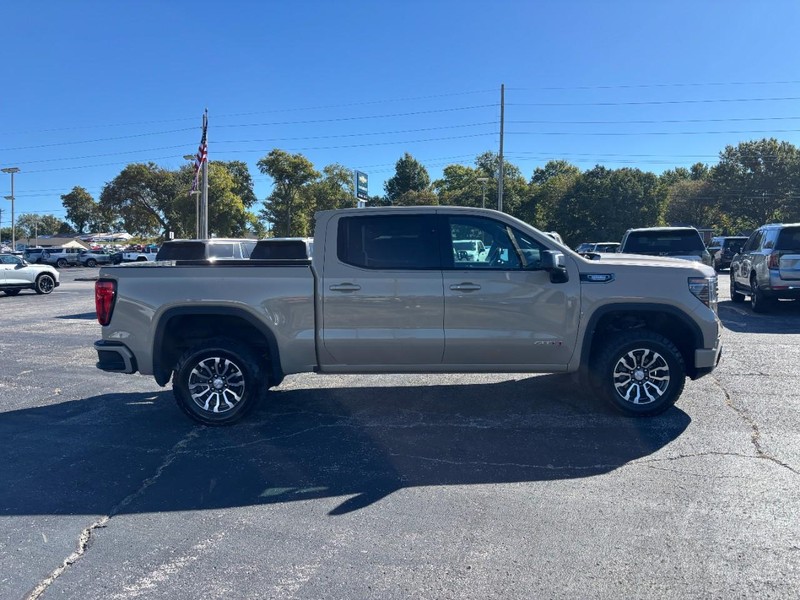 GMC Sierra 1500 Vehicle Full-screen Gallery Image 06