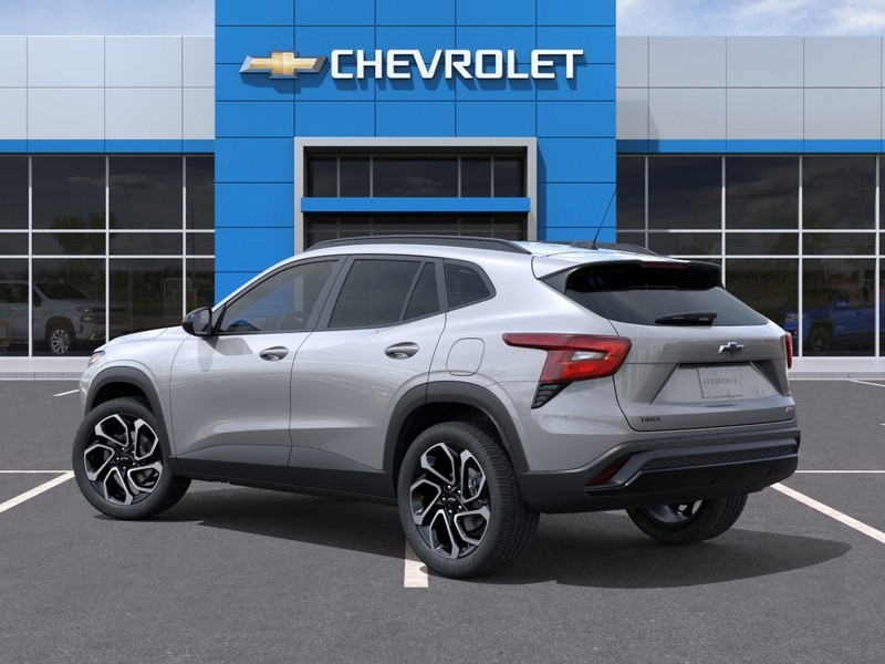Chevrolet Trax Vehicle Full-screen Gallery Image 3