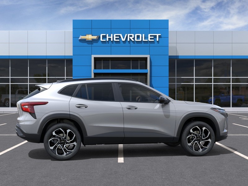 Chevrolet Trax Vehicle Full-screen Gallery Image 5