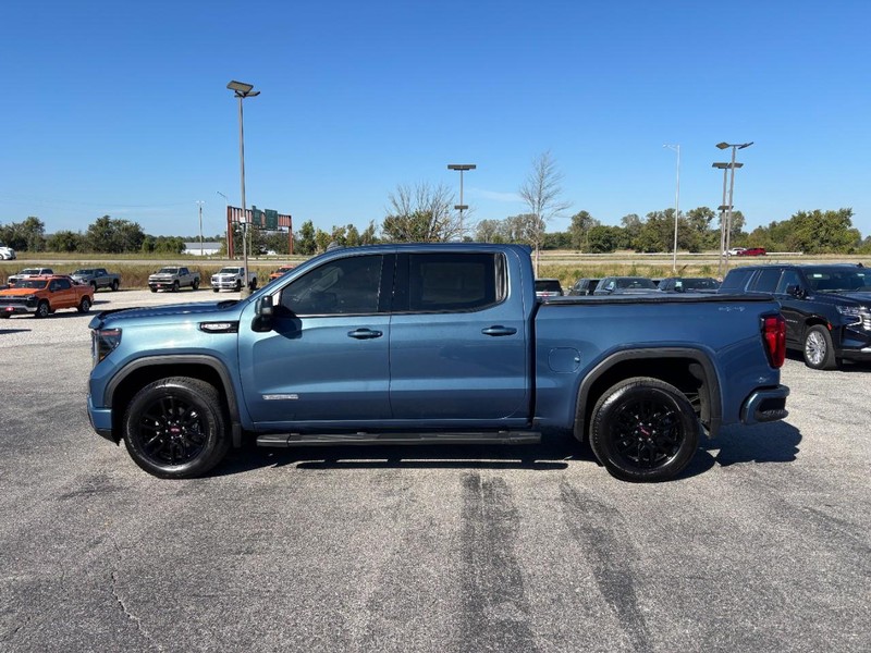 GMC Sierra 1500 Vehicle Full-screen Gallery Image 02