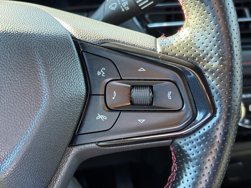 Chevrolet TrailBlazer Vehicle Full-screen Gallery Image 18