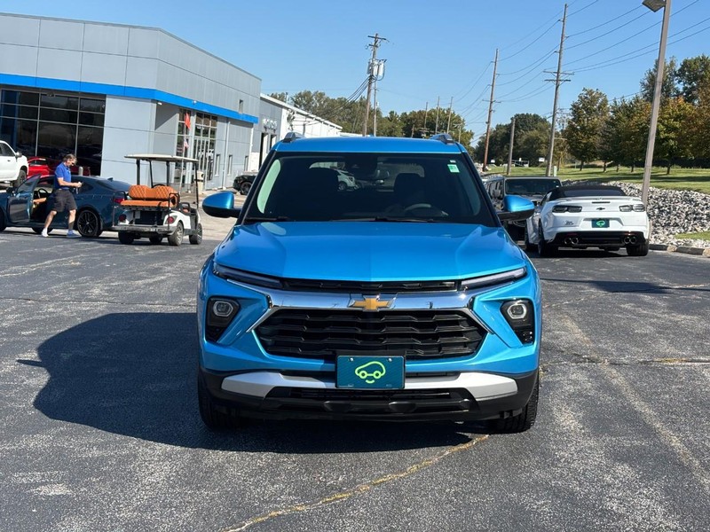 Chevrolet TrailBlazer Vehicle Full-screen Gallery Image 08