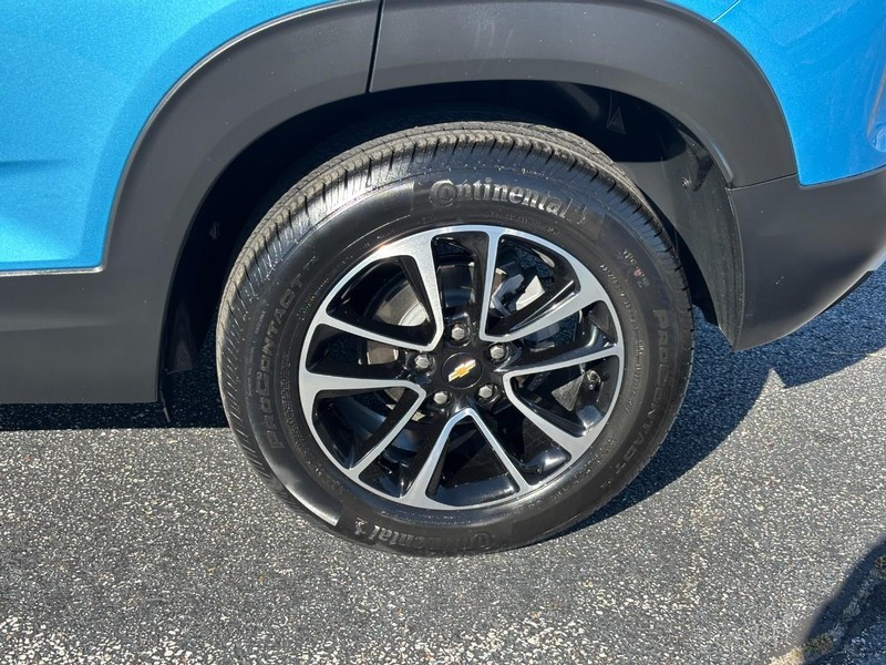 Chevrolet TrailBlazer Vehicle Full-screen Gallery Image 09