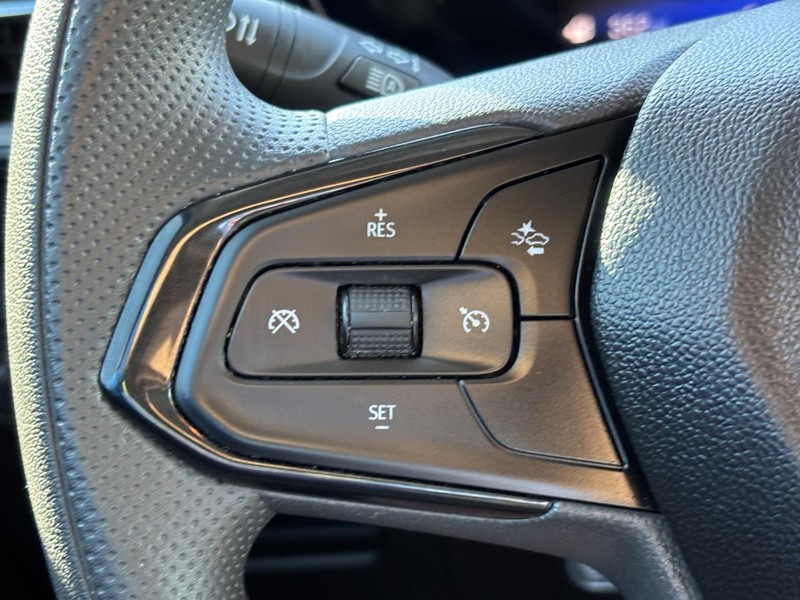 Chevrolet TrailBlazer Vehicle Full-screen Gallery Image 17