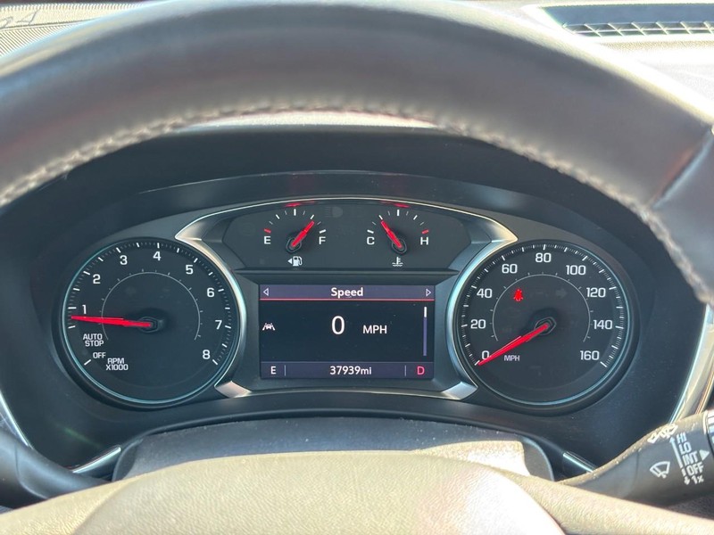 Chevrolet Equinox Vehicle Full-screen Gallery Image 19