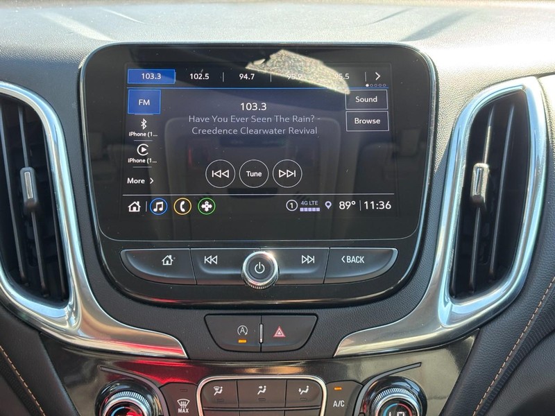 Chevrolet Equinox Vehicle Full-screen Gallery Image 20