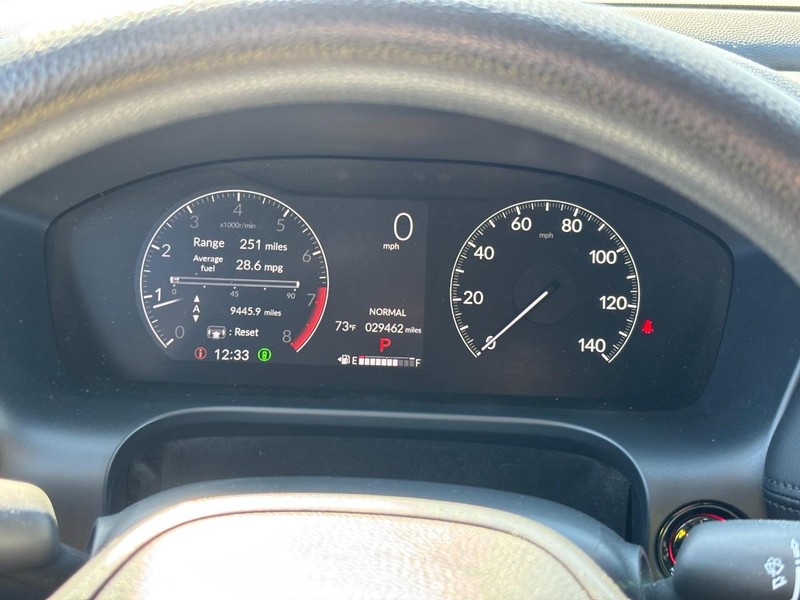 Honda HR-V Vehicle Full-screen Gallery Image 19