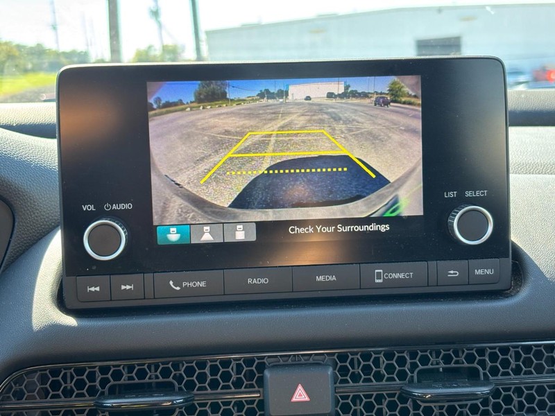 Honda HR-V Vehicle Full-screen Gallery Image 21